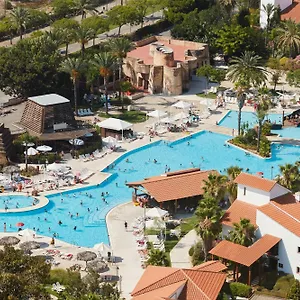 Portaventura El Paso - Includes Unlimited Access To Portaventura Park & 1 Access To Ferrari Land 4* Salou
